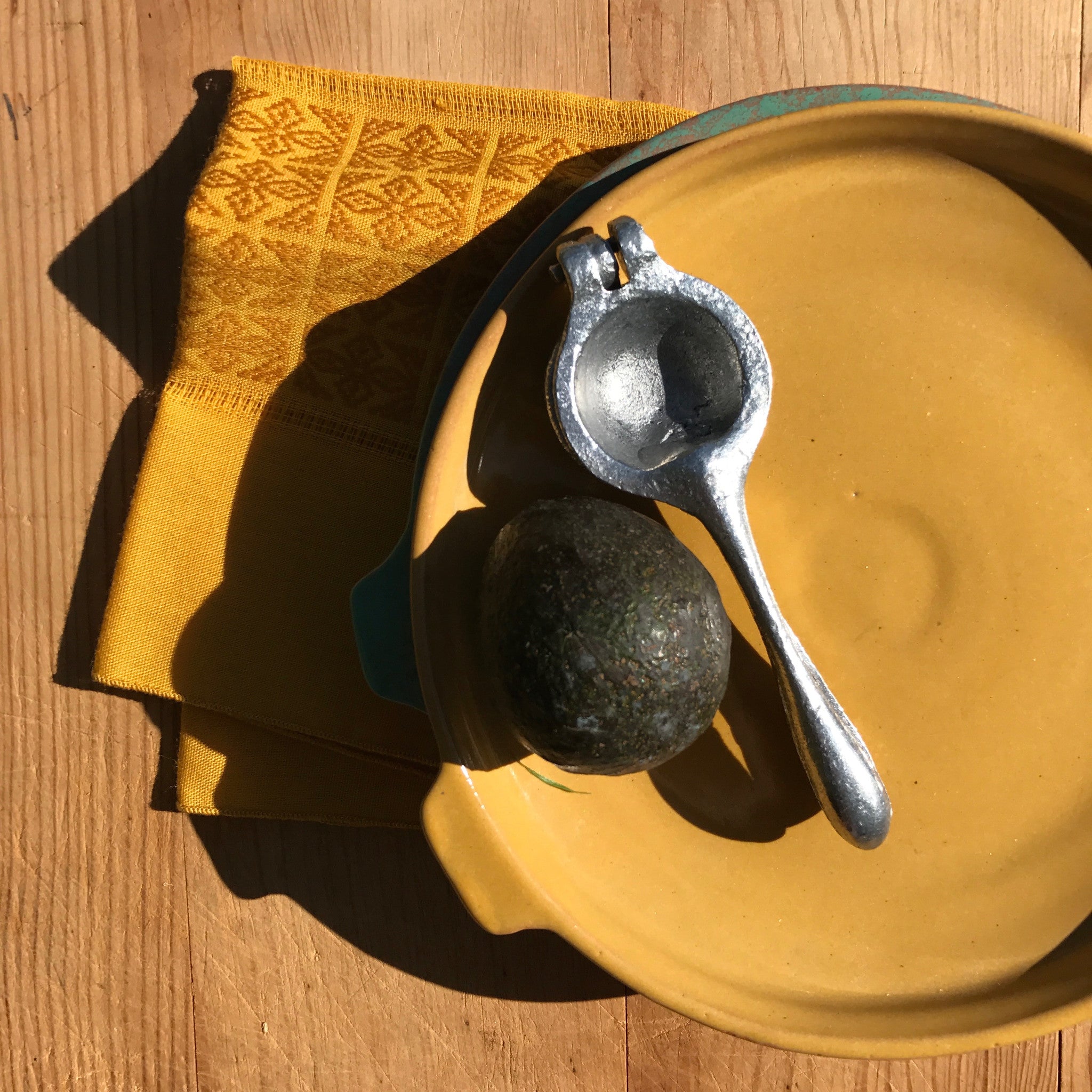 cuban serving dish | mustard | medium